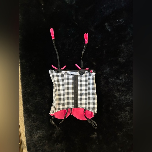 Intimates Black & White Checkered Corset with Pink Ribbon Details - Size 36B - Picture 6 of 9